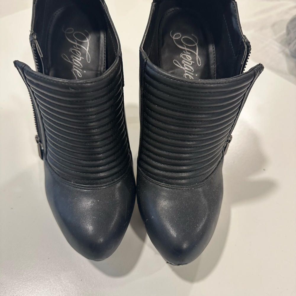Fergie Black Ribbed Ankle Booties